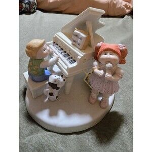 1985 Cabbage Patch "The Ebtertainers " Xavier Roberts Ceramic Figurine With Tag